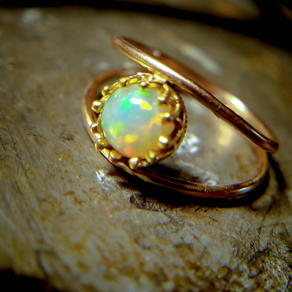 Royal Opal Ring in 14k Solid Rose Gold